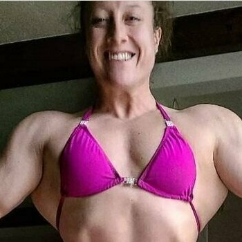 Quad Queen Emily Schubert Emschub Ifbbpro Nude Leaks Onlyfans