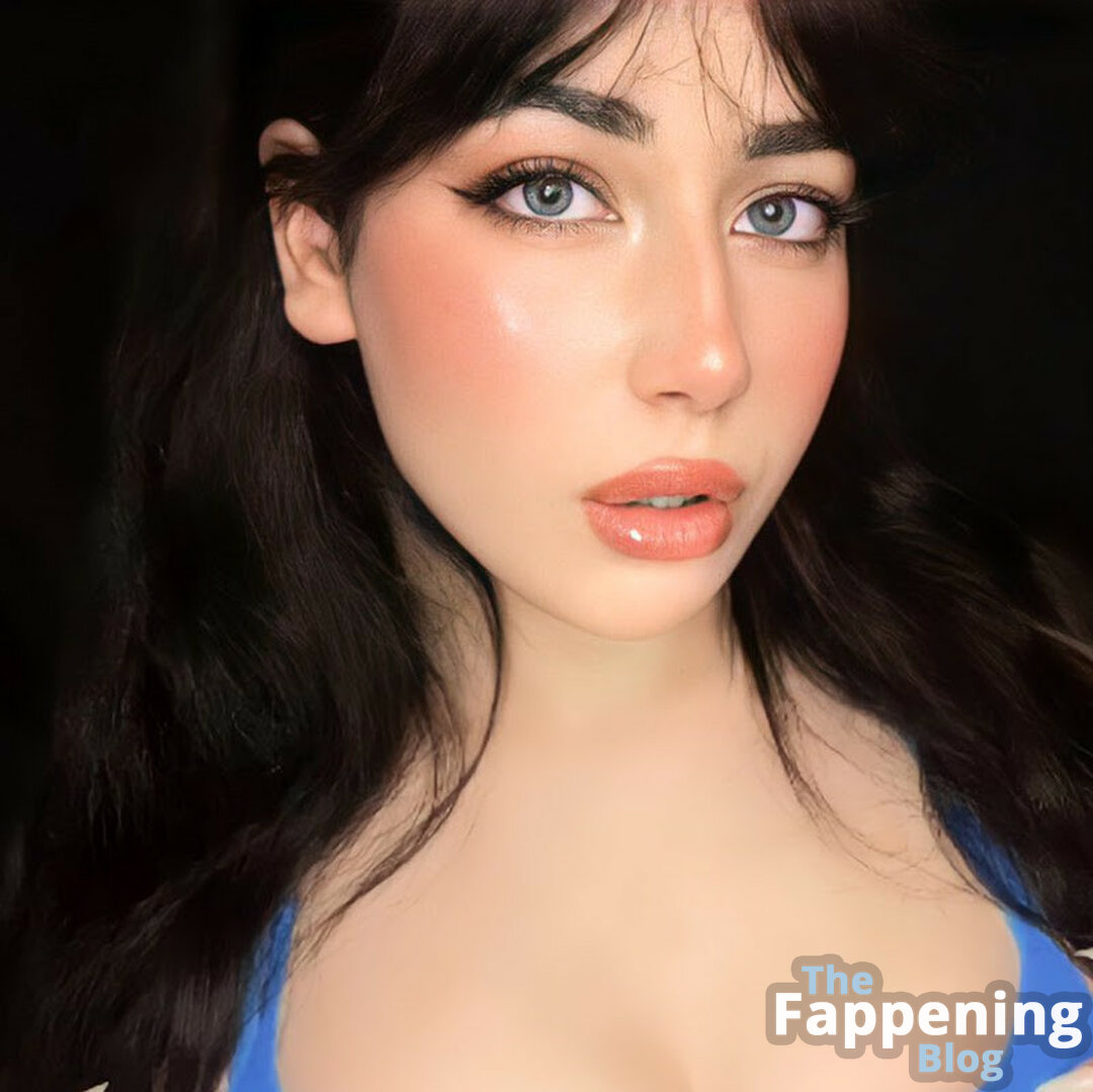 Shiny Asmr Shinyasmr Theshiniestasmr Nude Leaks Onlyfans Photo