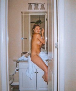 Lia-Marie-Johnson-Naked-768x925.jpg