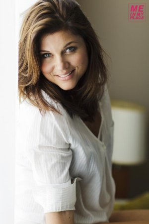 Tiffani-Thiessen---Me-In-My-Place-photoshoot--28.jpg