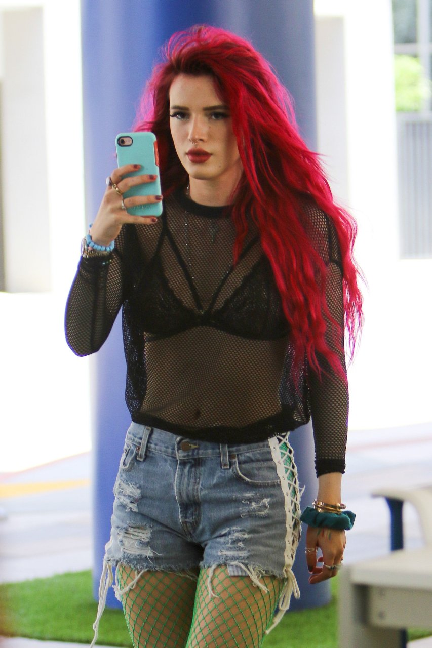 Bella Thorne Sexy 96 Photos Thefappening