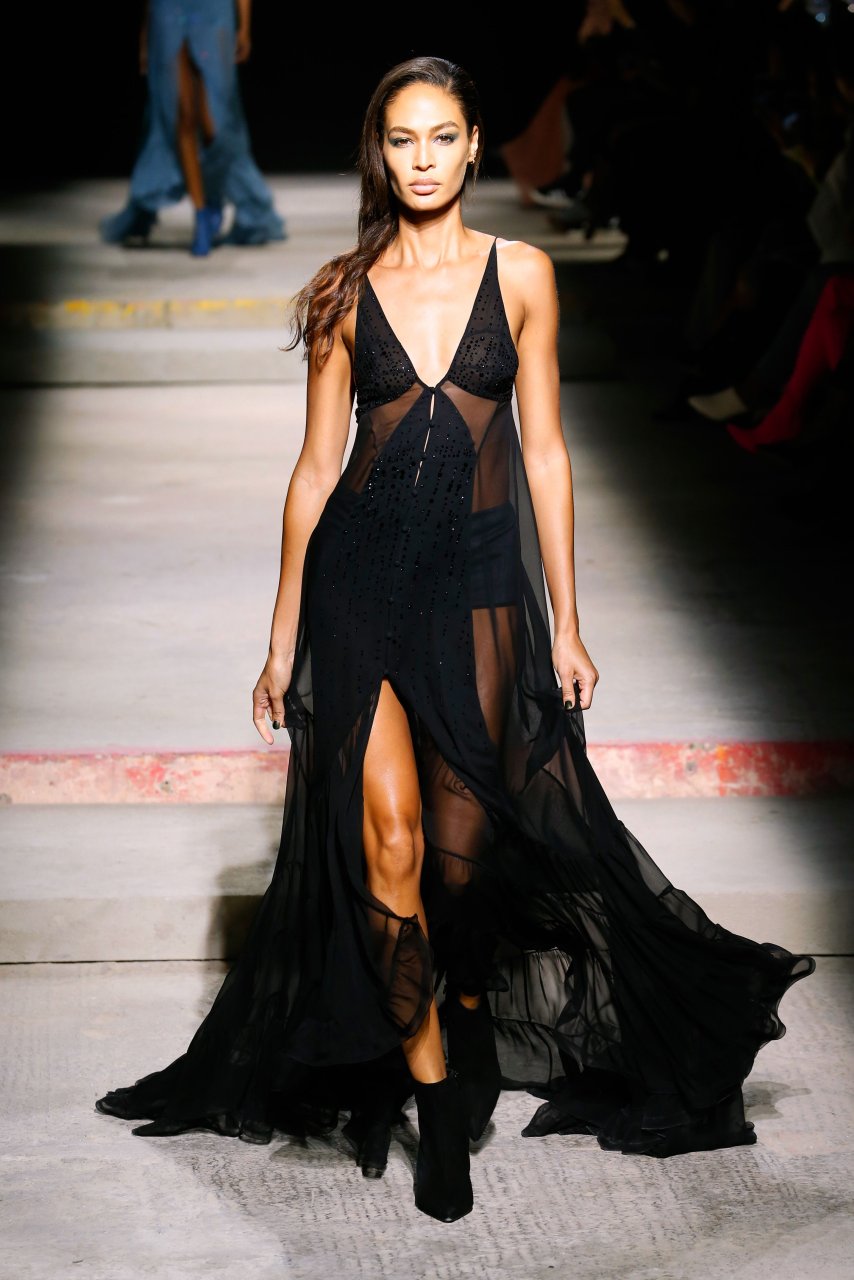 Joan Smalls See Through 16 Photos Video Thefappening
