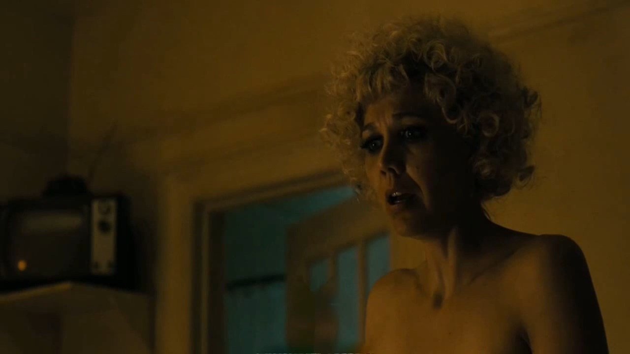 Maggie Gyllenhaal Nude Scene 25