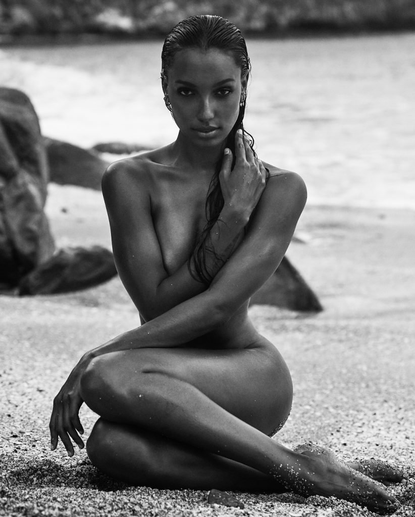 Jasmine Tookes Poses Naked On The Beach 4 Photos Thefappening