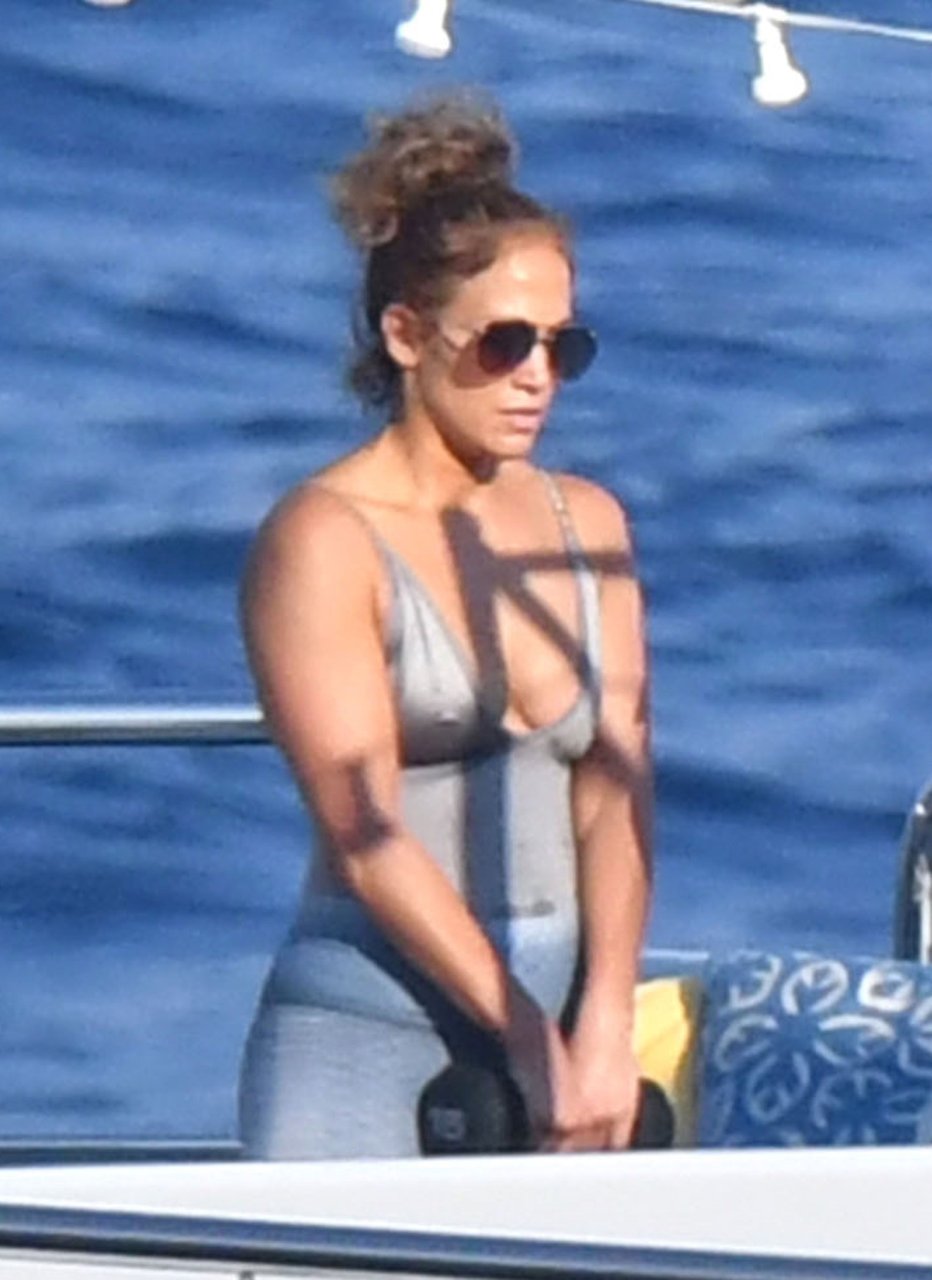 Jennifer Lopez Nude Photos And Videos Thefappening