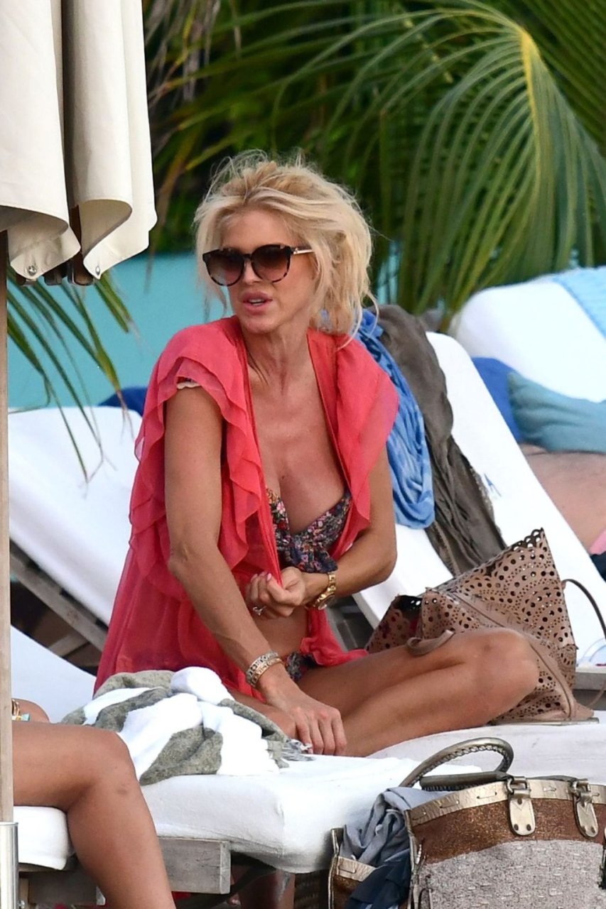 Victoria Silvstedt Sexy 68 Photos Thefappening
