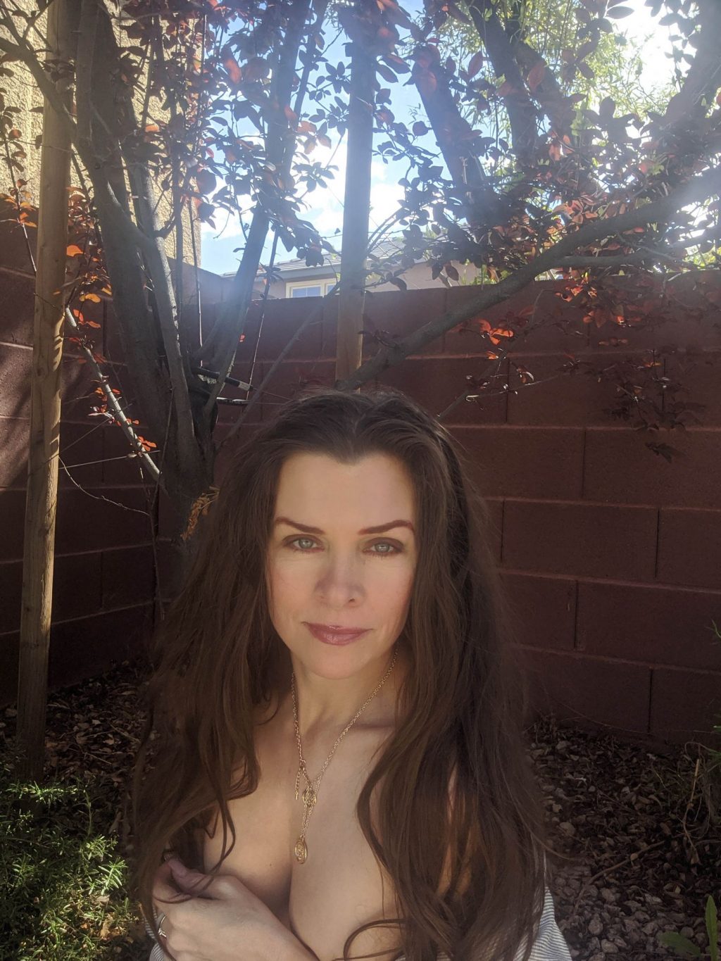 Alicia Arden Posts Naked Social Distancing In Nature To Her Social Media