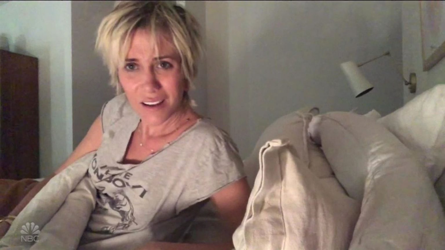 Kristen Wiig Flashes Her Boobs 27 Pics Video TheFappening