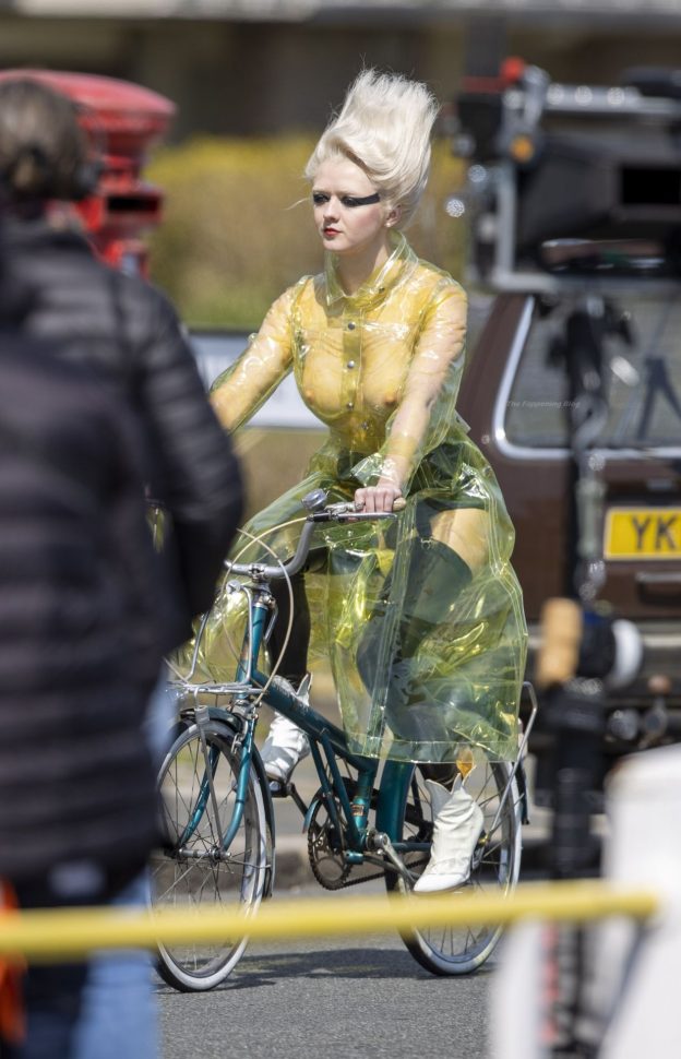 Maisie Williams Rides Bike On Set Of New Sex Pistols TV Series 21