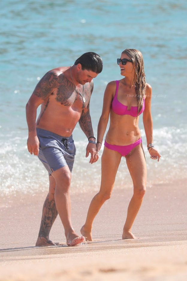 Christina Haack Looks Hot In A Pink Bikini On The Beach In Cabo