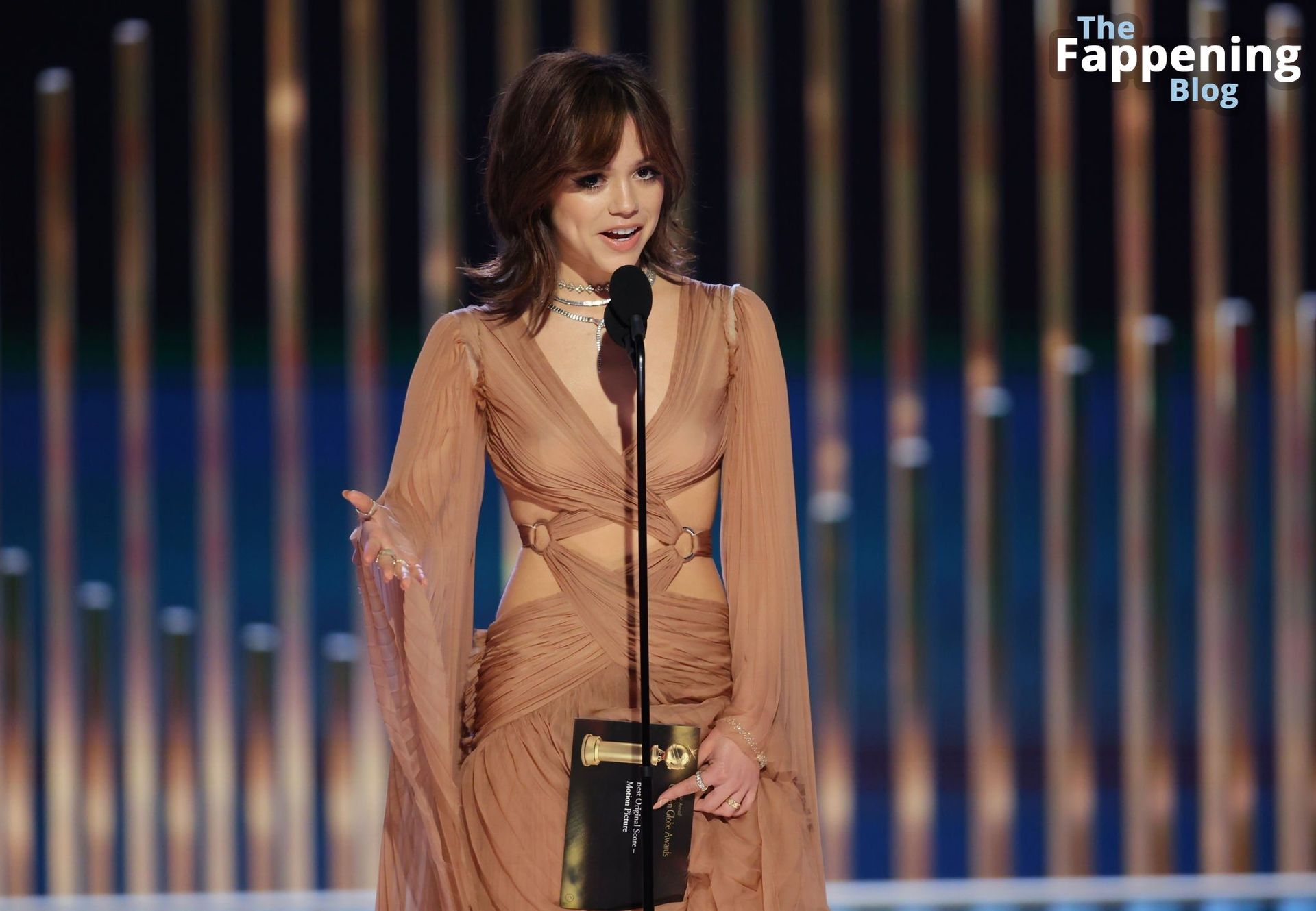 Jenna Ortega Looks Stunning At The Th Annual Golden Globe Awards