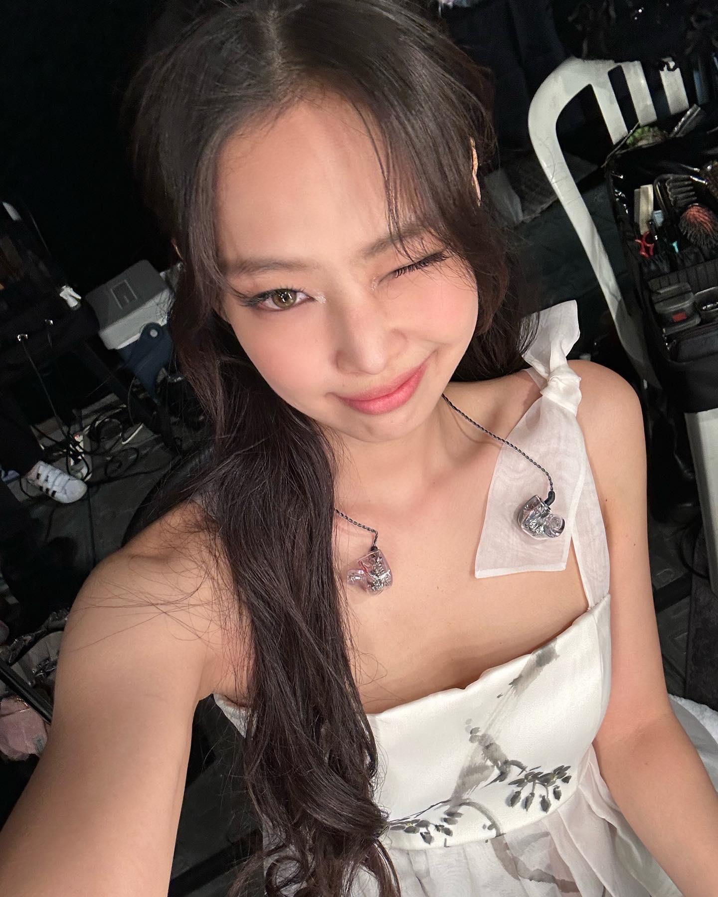 Blackpink Jennie BlΛƆkpiИk Sheflieshigh Nude Onlyfans Leaks 20 Photos Thefappening 