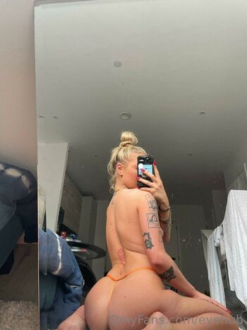 Jess Geary / eyehub / jessgearyx Nude Leaks OnlyFans Photo 11