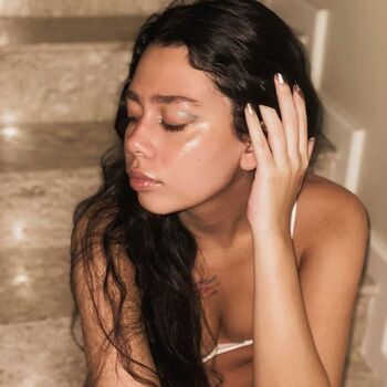 Julia Alvarenga / julinhafuracaoo / kjuliak Nude Leaks Photo 4