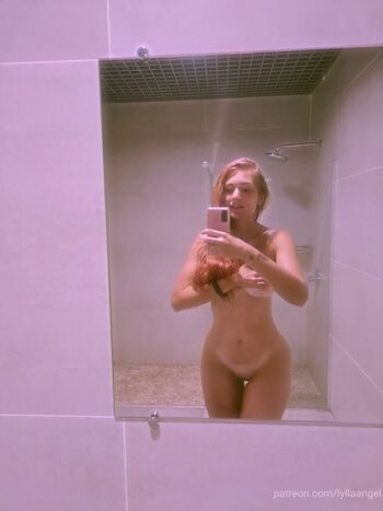 Lyllaangel / __lylla / llangel Nude Leaks OnlyFans Photo 28