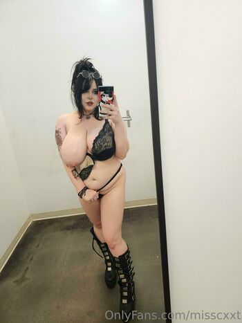 Misscxxt / awwbuts Nude Leaks OnlyFans Photo 9