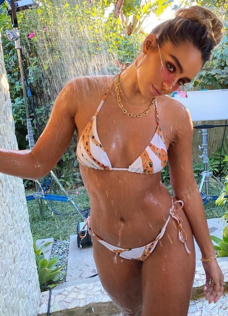 Julieebaybee Porn - Sommer Ray (sommer-ray) Nude OnlyFans Leaks (6 Photos) | #TheFappening