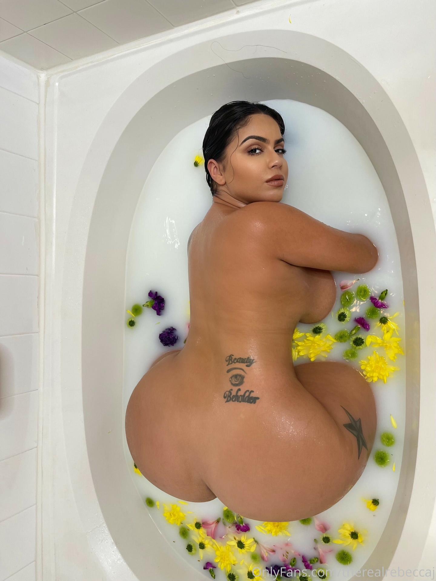Therealrebeccaj Nude Onlyfans Leaks 36 Photos Thefappening