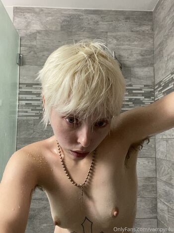 vampy / devulbich / platinumvmpyr Nude Leaks Photo 24
