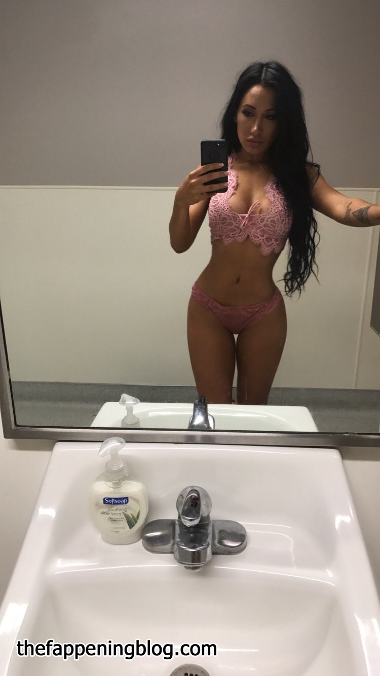 Amia Miley Onlyfans Gallery Leaked