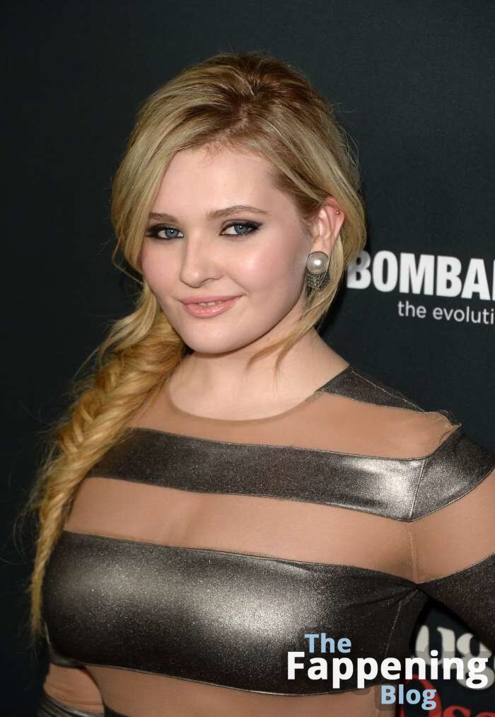 Abigail Breslin Abbienormal9 Nude Leaks Photo 333 Thefappening 0412