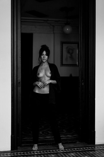 AboutCess /  / Francesca Pey Nude Leaks Photo 2