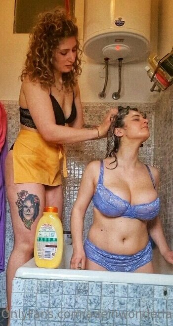 adeinwonderland Nude Leaks Photo 29