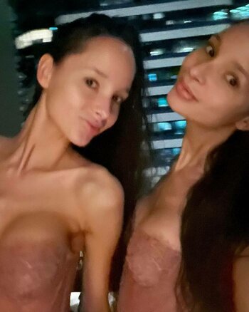 Adelalinka Twins / adelalinka_life Nude Leaks Photo 2