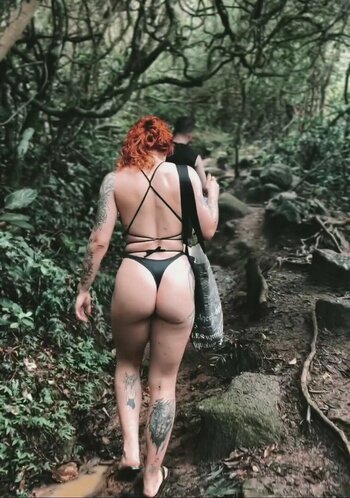 Adriana Rodrigues / aquelaminah / tsdrirodrigues Nude Leaks OnlyFans Photo 22