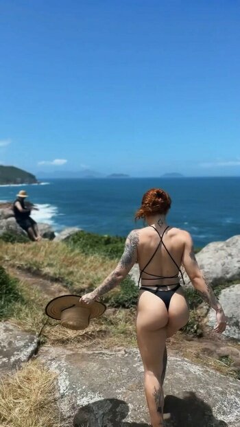 Adriana Rodrigues / aquelaminah / tsdrirodrigues Nude Leaks OnlyFans Photo 44