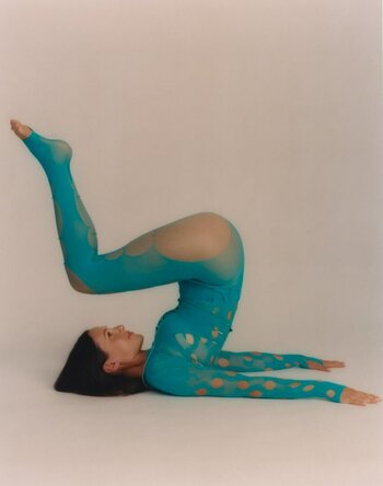 Adriene Mishler / Yoga With Adriene / adrienelouise Nude Leaks Photo 26