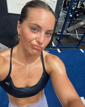 Aimee Cringle / aimee_cringle Nude Leaks Photo 10