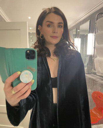 Aisling Bea / baby_aisling / weemissbea Nude Leaks OnlyFans Photo 37
