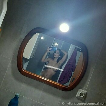akuma-girrl / givemesalmon Nude Leaks OnlyFans Photo 25