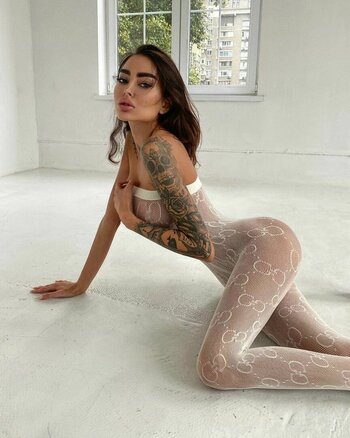 Alena Omovich / Alenaomovich / alena_omovych Nude Leaks OnlyFans Photo 11