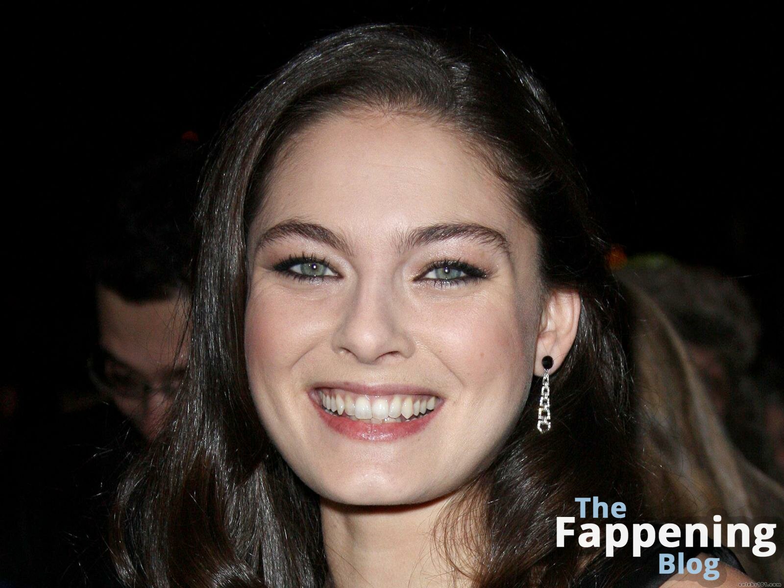 Alexa Davalos / alexakdavalos Nude Leaks Photo 8 | #TheFappening