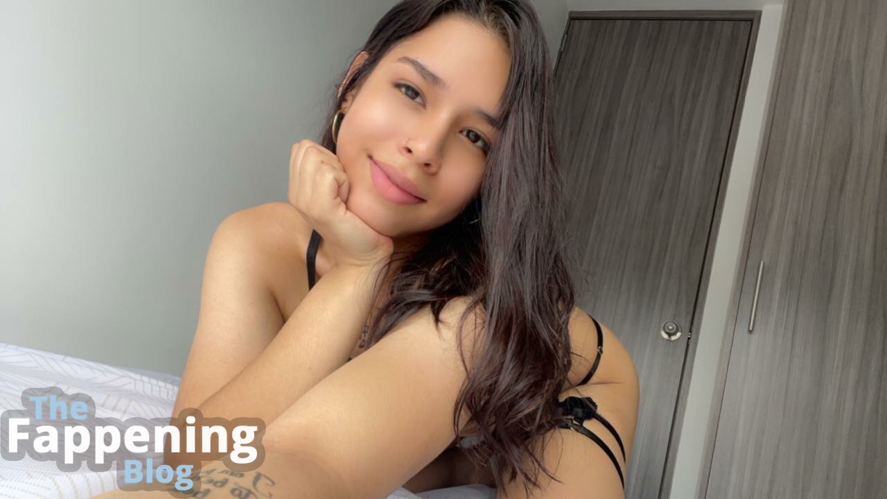 Alice Jones  Alice23Jones  alice_jones_  alicejones Nude Leaks OnlyFans  Photo 2 | TheFappening