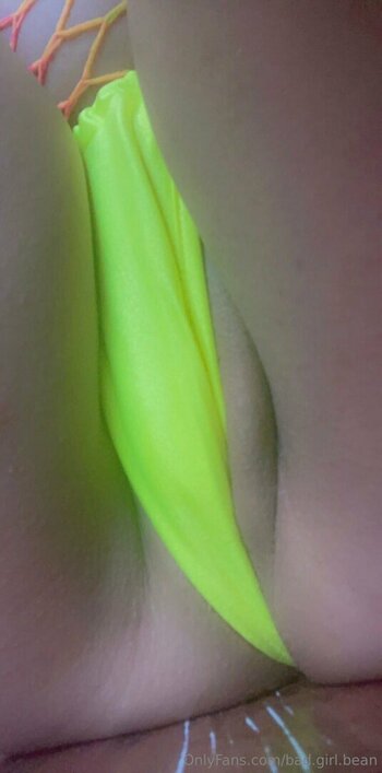 Alicia Costello / Alicia Bean / BikiniBeansKent / liciacostello / wholelattelove Nude Leaks OnlyFans Photo 30