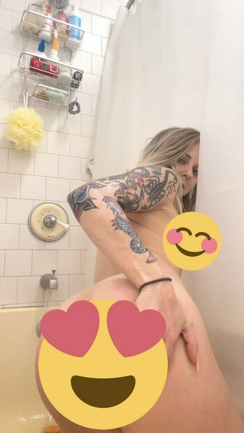 Alliekazam_ / allieonthegram / https: Nude Leaks OnlyFans Photo 38