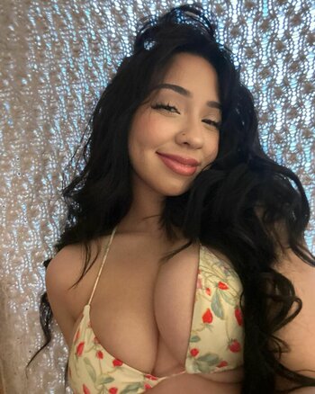 Amateur Latina Lazlye / lazlye Nude Leaks Photo 10