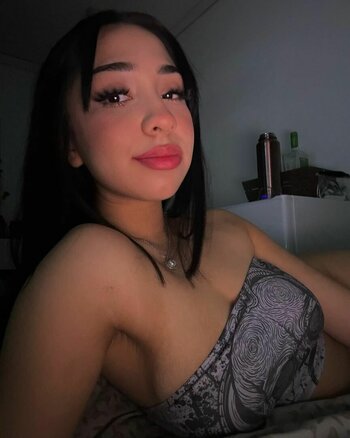 Amateur Latina Lazlye / lazlye Nude Leaks Photo 19