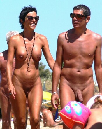 Amateur Voyeur Nude Leaks Photo 25
