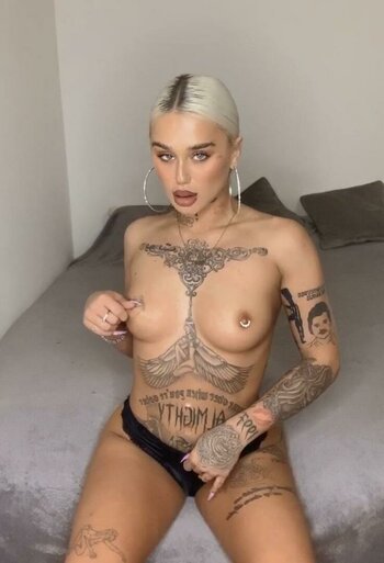 Amy Jacobsen / Almightyagain / Almightyslutt / Amy Almighty Nude Leaks OnlyFans Photo 3