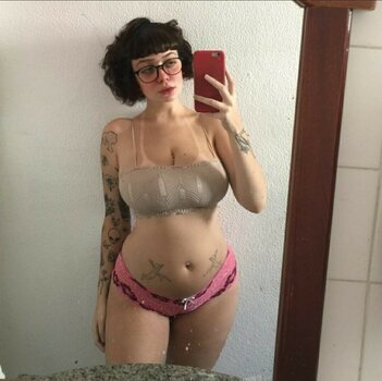 Amy.maveriick / amyikes Nude Leaks OnlyFans Photo 5