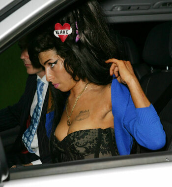 Amy Winehouse / amywinehouse / thezorromask Nude Leaks OnlyFans Photo 231