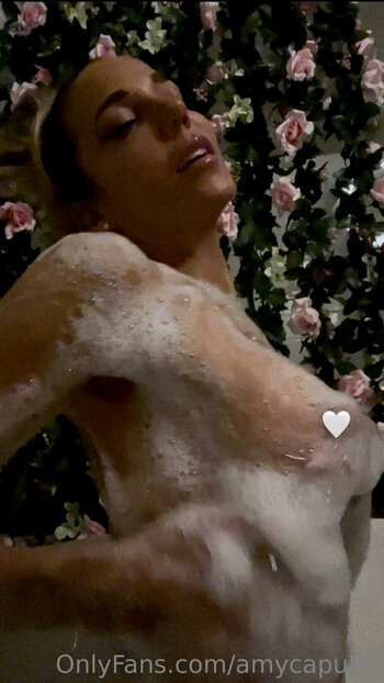 amycapulet Nude Leaks Photo 7