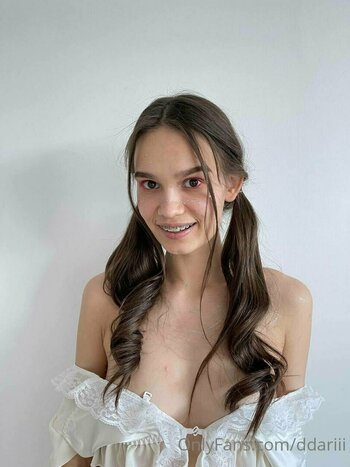 Anastasia Bella /  / dariiiaaa_vip / ddariii / ddarya_meow Nude Leaks OnlyFans Photo 257
