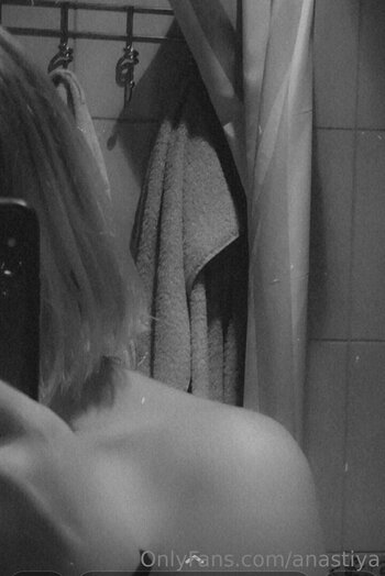 Anastiya Nude Leaks OnlyFans Photo 30