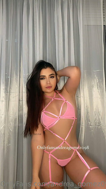 Andrea Gomez / andrea_gomez098 Nude Leaks OnlyFans Photo 20