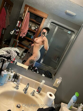 Angel_of_deathhx Nude Leaks OnlyFans Photo 12